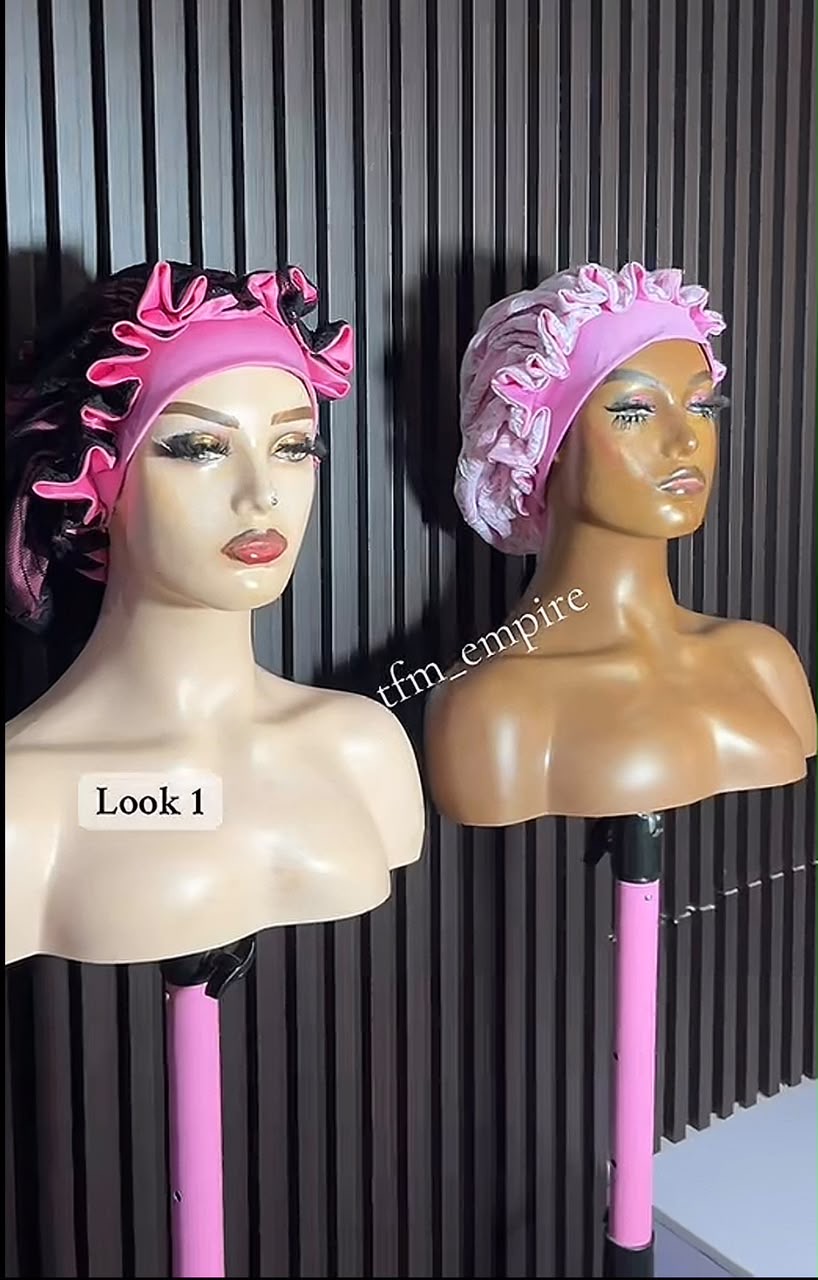 Reversible bonnet