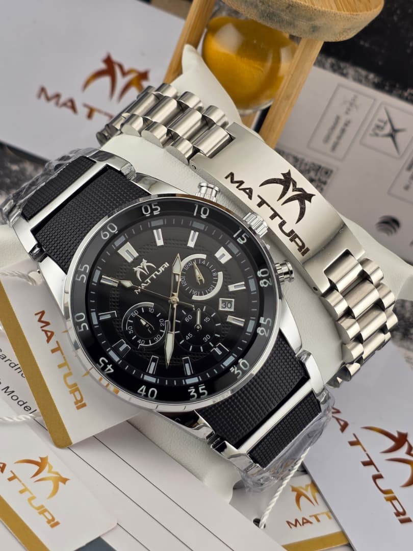 Matturi wrist watch