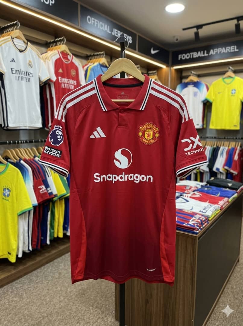 Manchester United home kit