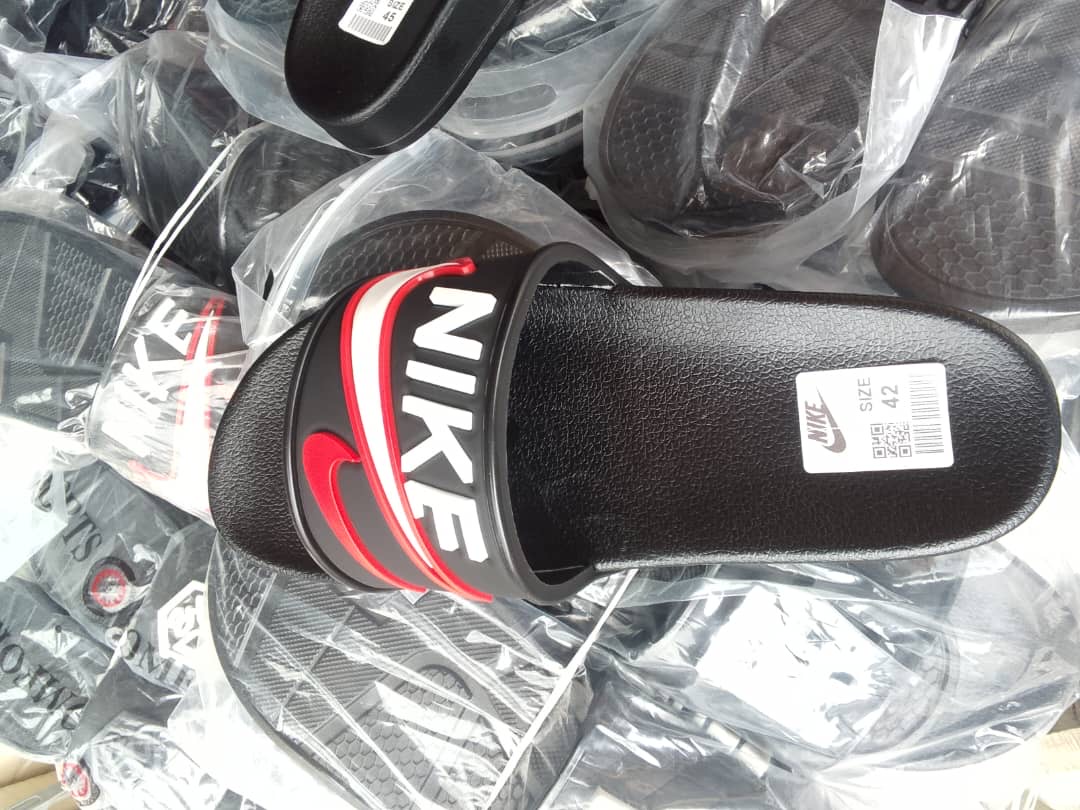 Nike slides