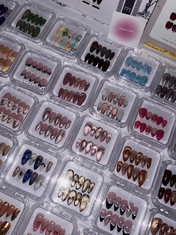 Press on nails