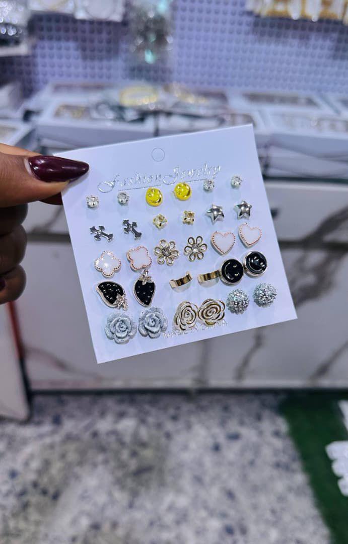 Earrings set