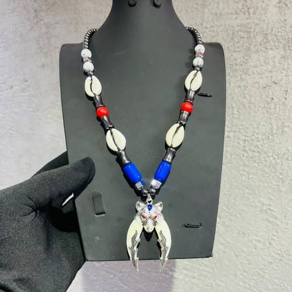Men bead necklace