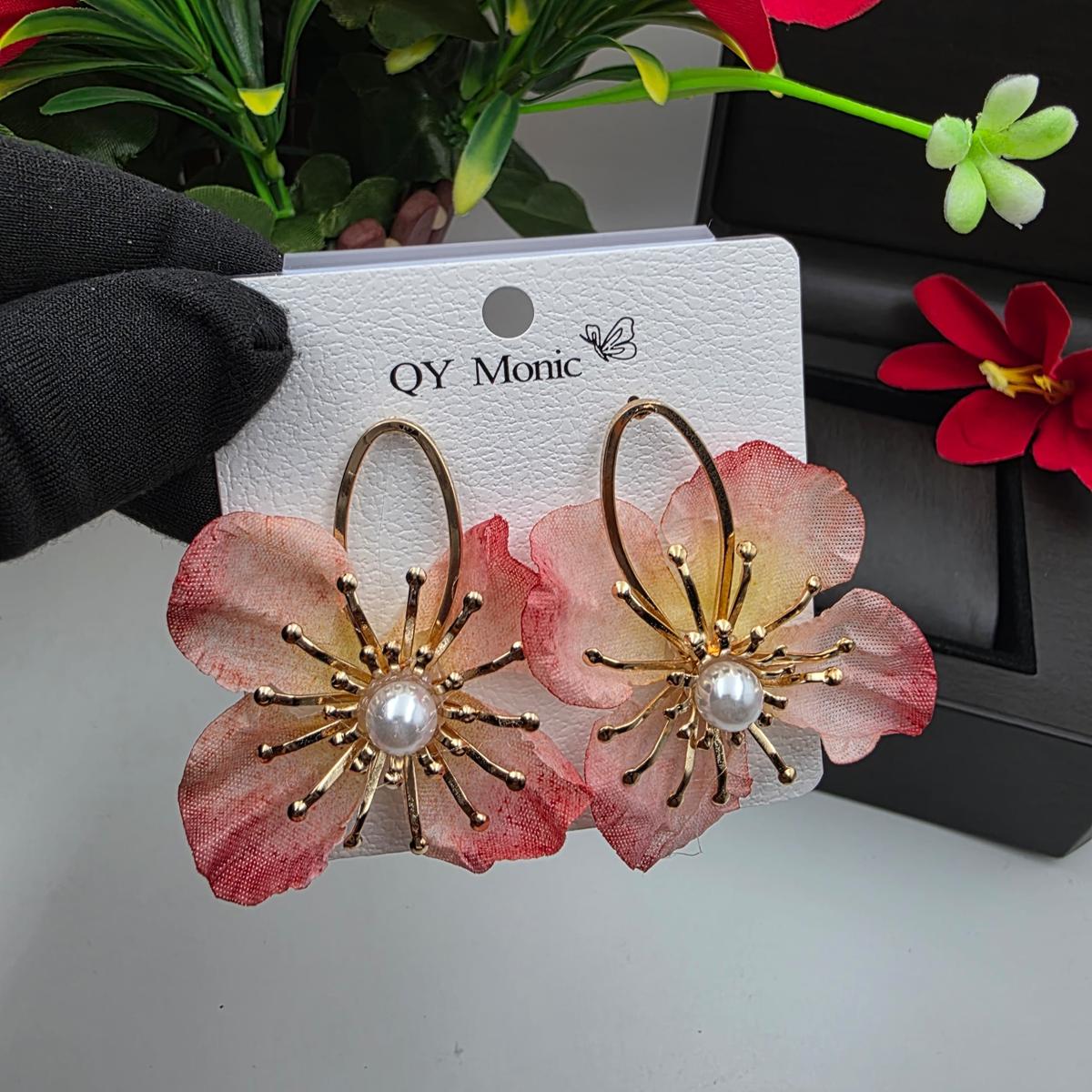Fashion earrings
