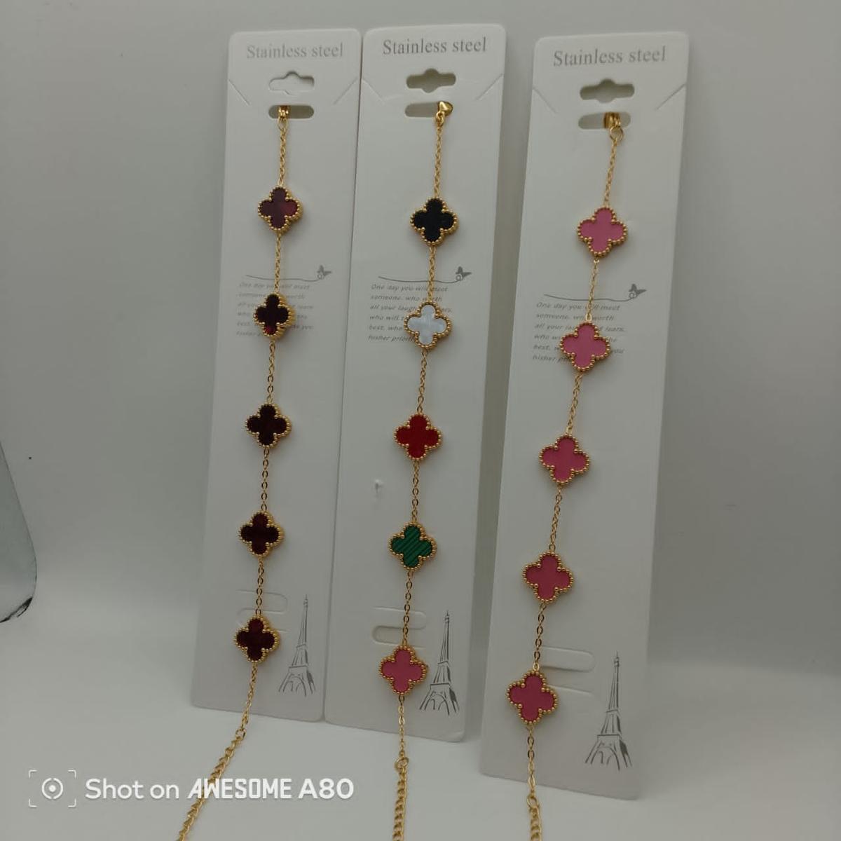 Vca bracelet