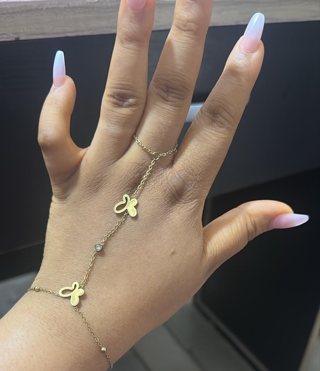 Bangle with ring