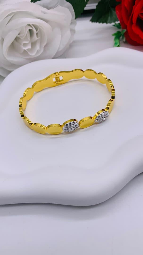 Stainless bracelet
