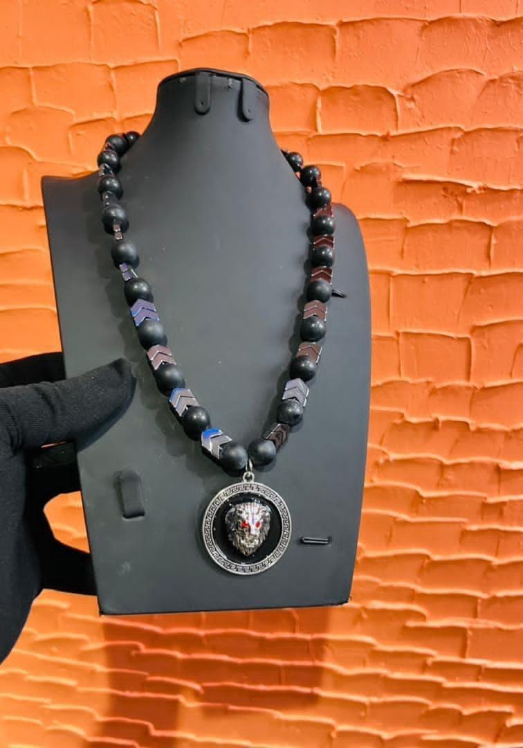 Men bead necklace