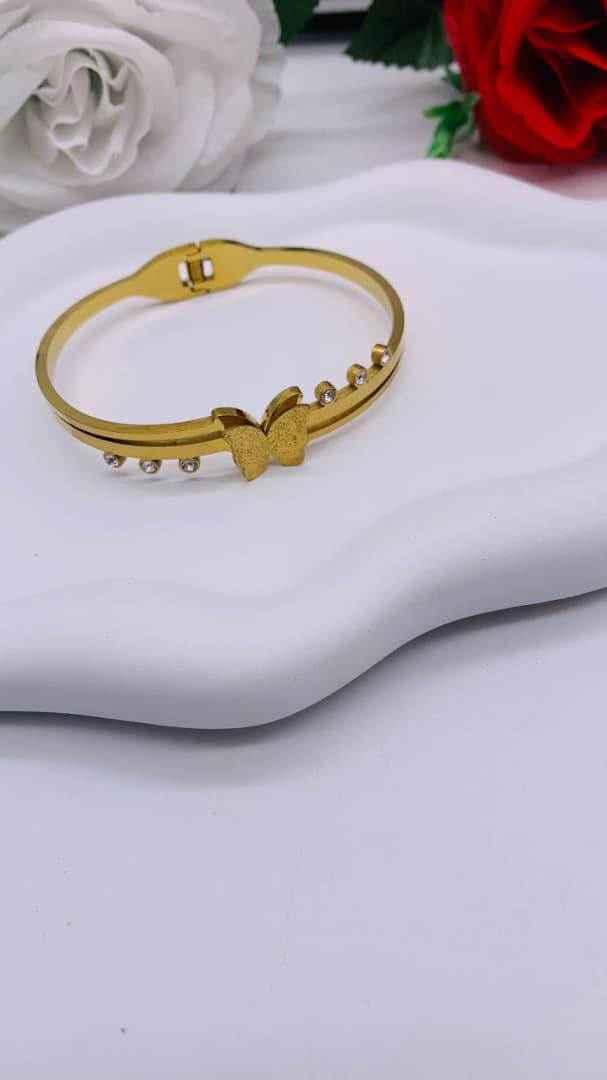 Stainless bracelet