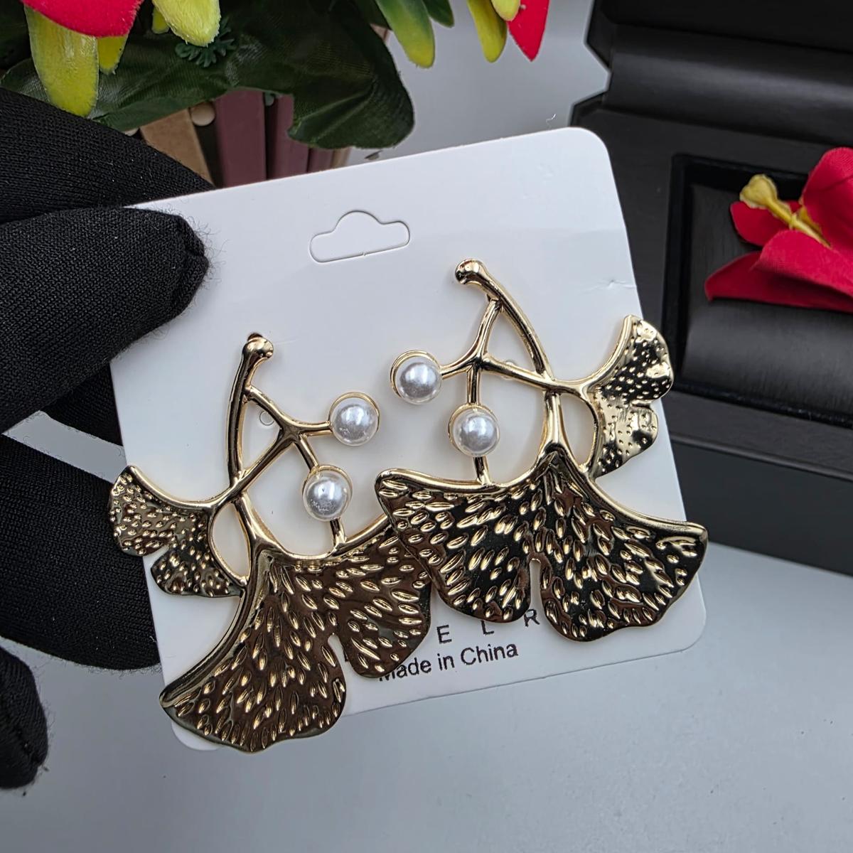 Fashion earrings