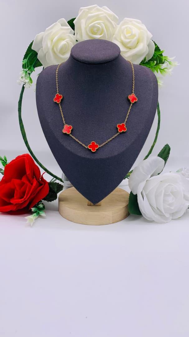 Vca necklace