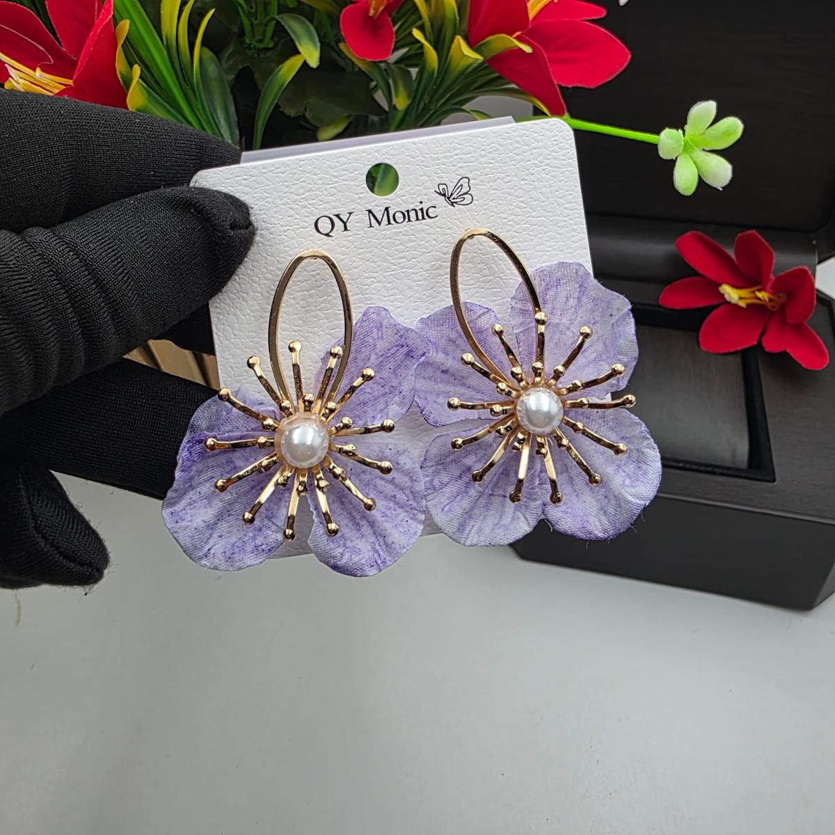 Fashion earrings