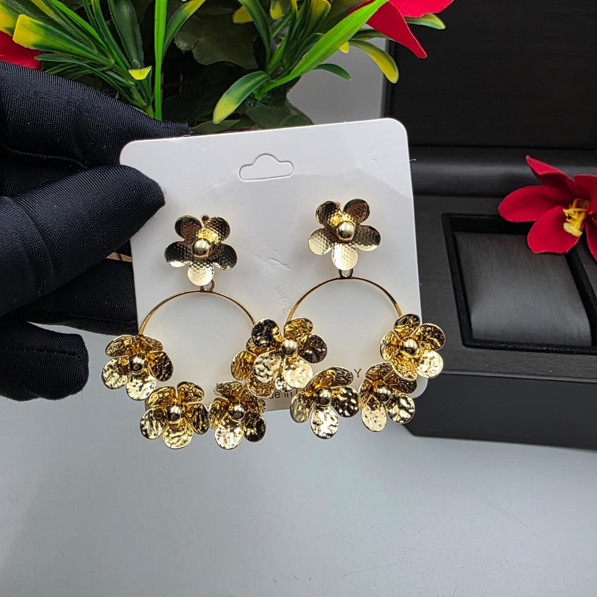 Fashion earrings