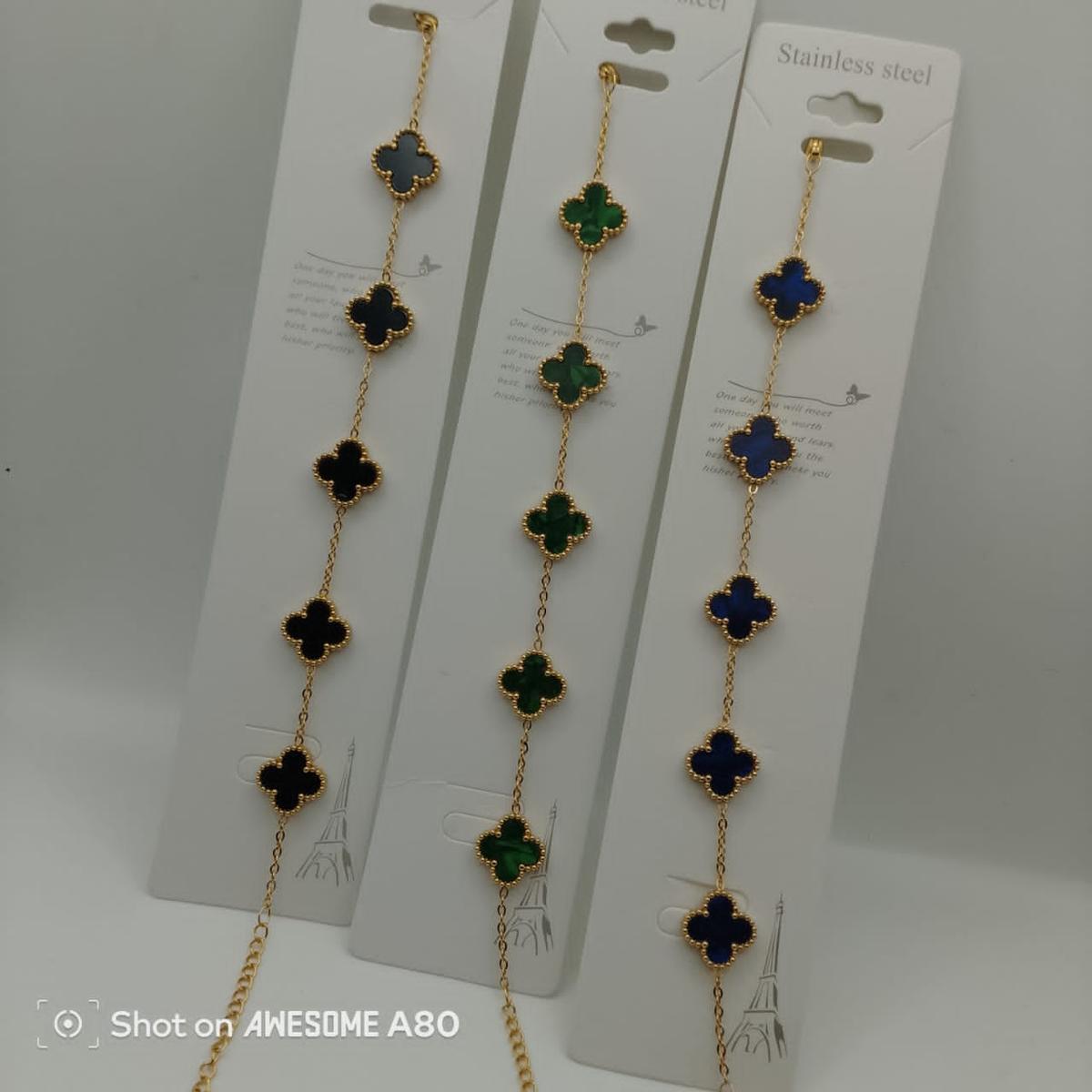 Vca bracelet
