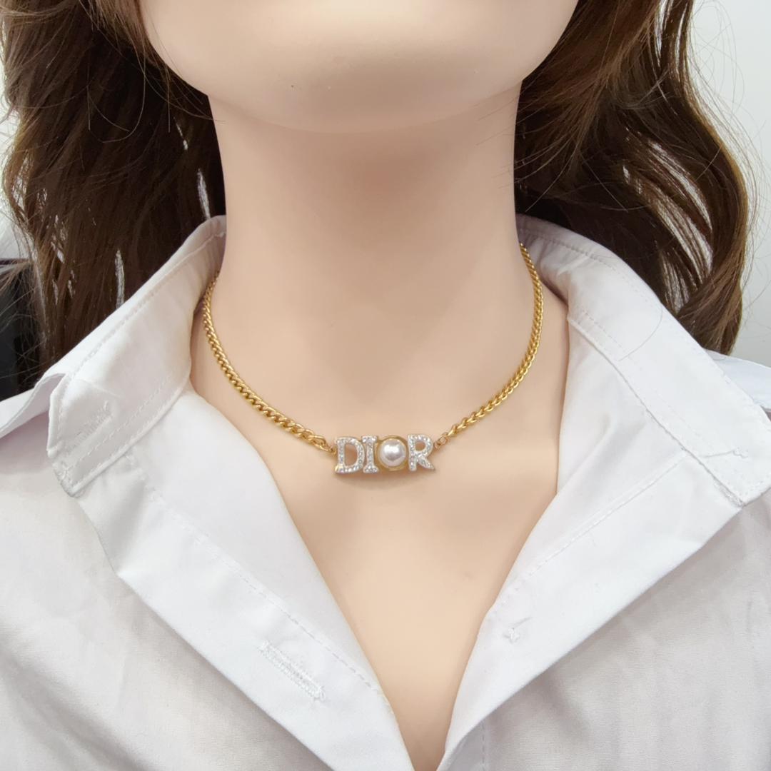 Two in one unisex necklace