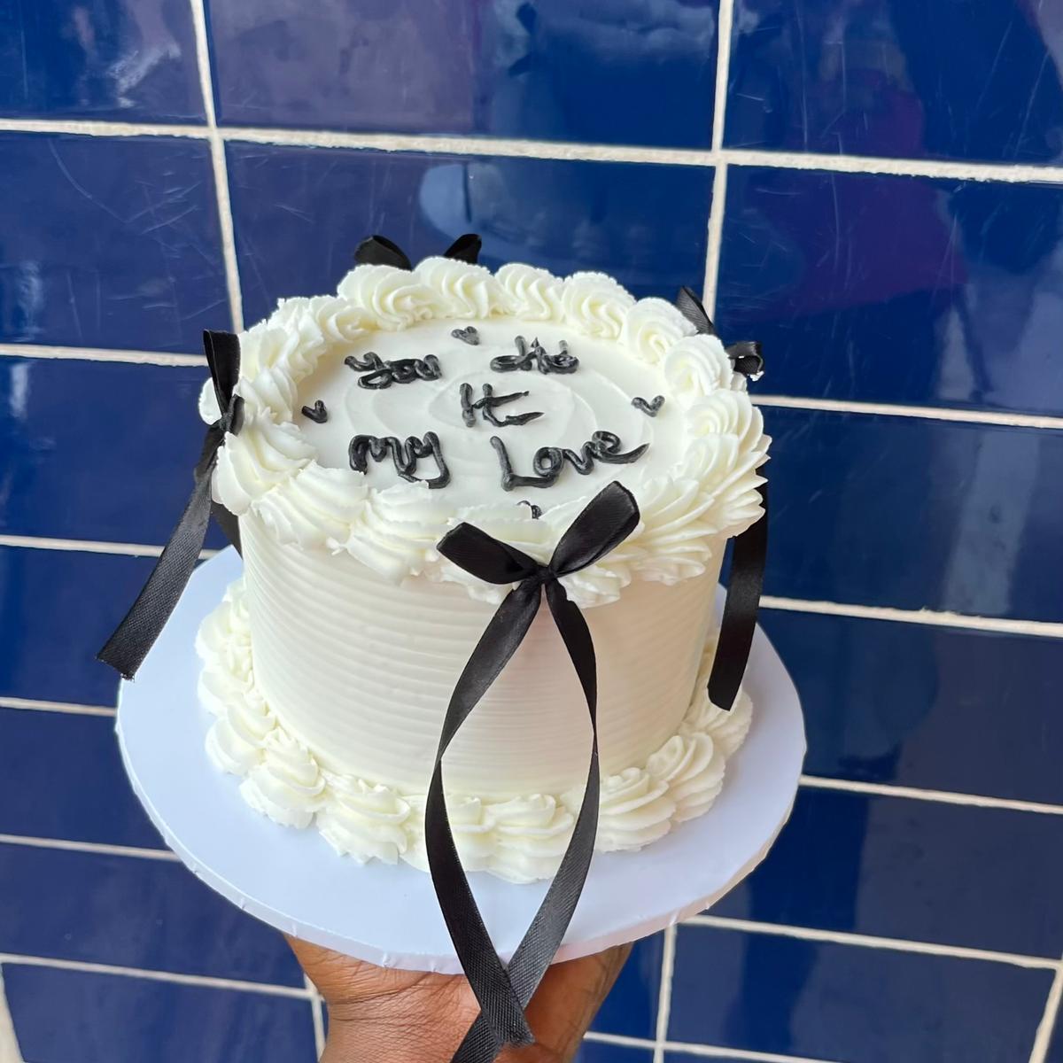Bento cake