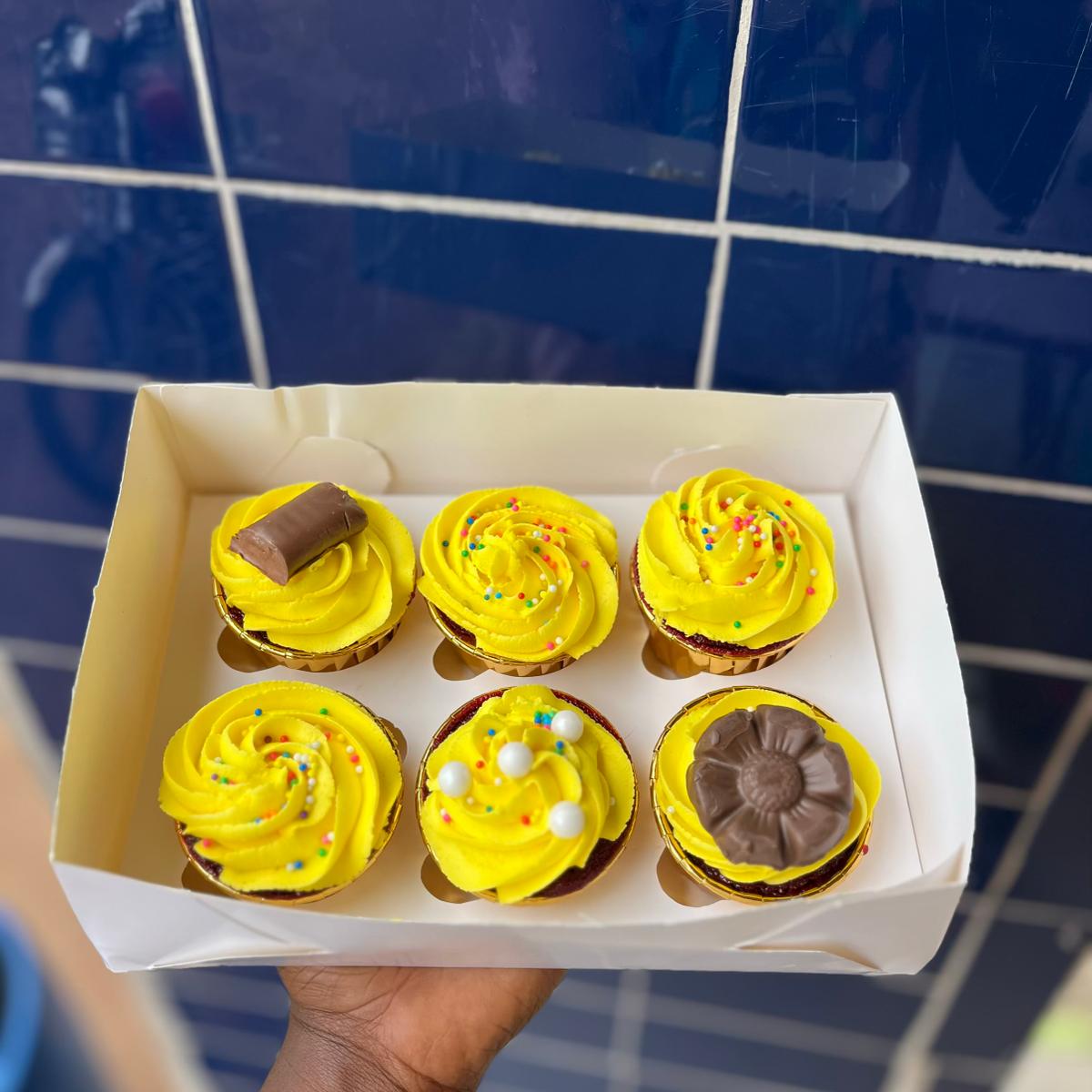 Box of 6 cupcake