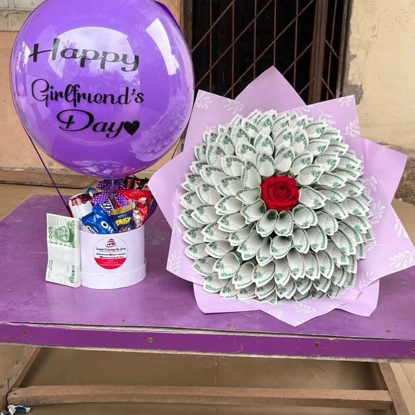 Hot air ballon, 50k money bouquet, 50k cash
