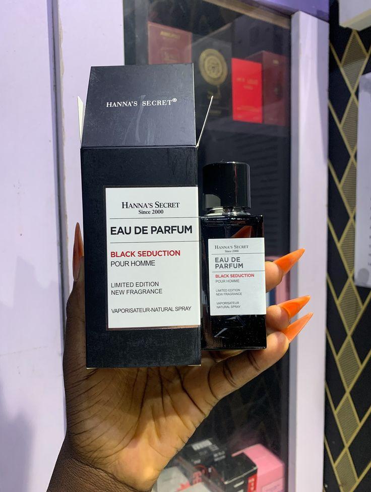 Hannah's Secrets Black