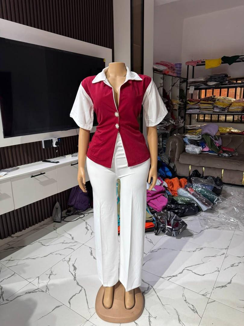 Elegant two-piece corporate fit